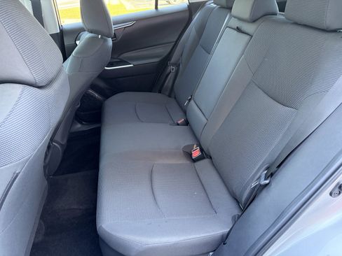Used 2024 Toyota RAV4 LE AWD/4WD image 9