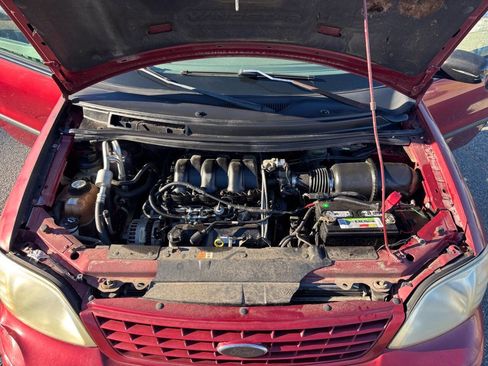 Used 2002 Ford Windstar LX image 27