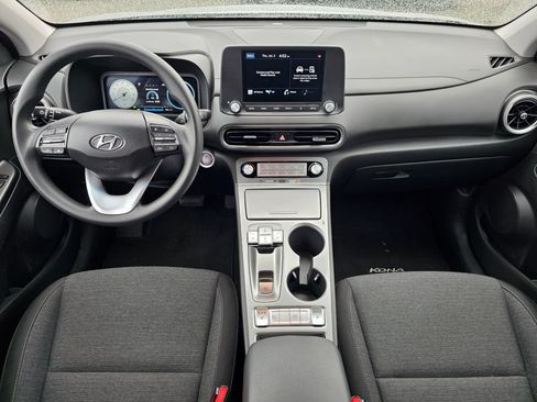 Used 2023 Hyundai Kona SE FWD image 18