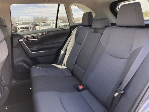 Certified 2025 Toyota RAV4 XLE FWD image 25