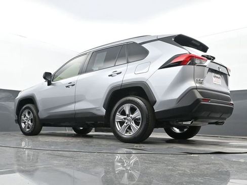 Used 2025 Toyota RAV4 LE image 25