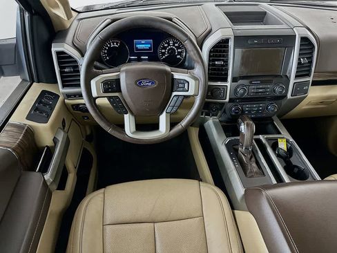 Used 2018 Ford F150 Lariat image 10