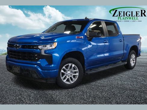 Used 2022 Chevrolet Silverado 1500 RST image 1