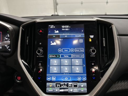 Certified 2025 Subaru Ascent Premium image 32