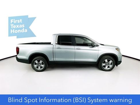 Used 2025 Honda Ridgeline RTL image 10