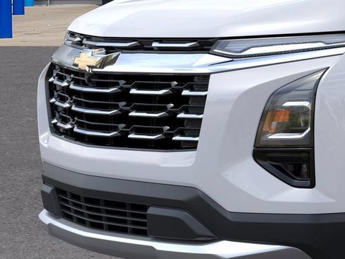 New 2026 Chevrolet Equinox LT FWD image 14