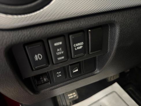 Used 2019 Nissan Titan Platinum Reserve AWD/4WD image 17