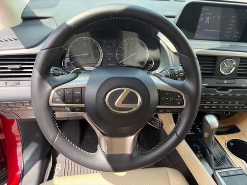 Used 2022 Lexus RX 350L Premium w/ Premium Package AWD/4WD image 25