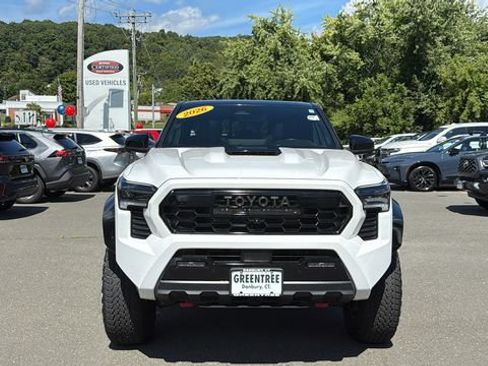 Certified 2026 Toyota Tacoma TRD Pro AWD/4WD image 2