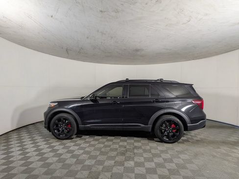 Used 2021 Ford Explorer ST w/ Equipment Group 401A AWD/4WD image 3