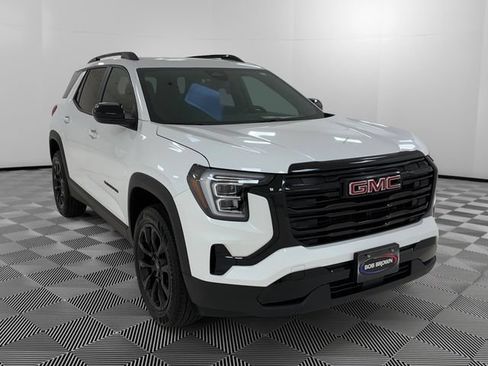 Certified 2026 GMC Terrain Elevation w/ Elevation Premium Package AWD/4WD image 7