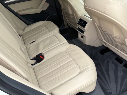Used 2018 Audi Q5 2.0T Premium Plus image 38