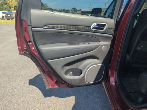 Used 2019 Jeep Grand Cherokee SRT AWD/4WD image 27