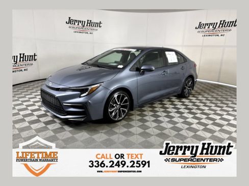 Used 2024 Toyota Corolla SE FWD image 1