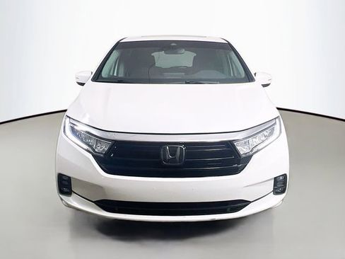Used 2024 Honda Odyssey EX-L image 2