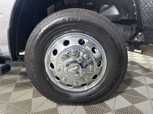 Used 2024 RAM 3500 Laramie w/ Towing Technology Group image 7