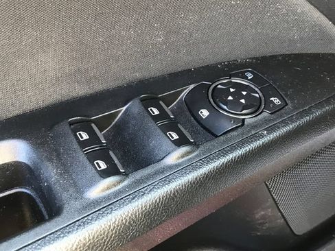 Used 2020 Ford Fusion SE AWD/4WD image 10