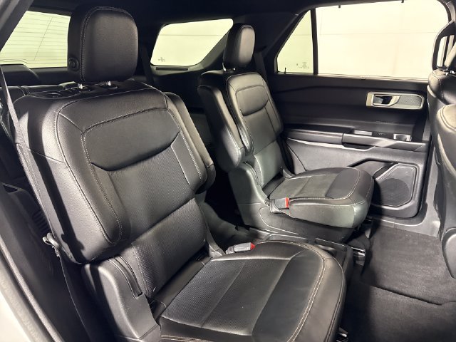 Used 2020 Ford Explorer Limited AWD/4WD image 15