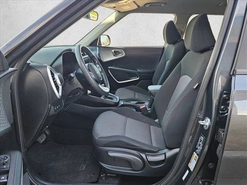 Used 2024 Kia Soul LX w/ Option Group 015 image 15