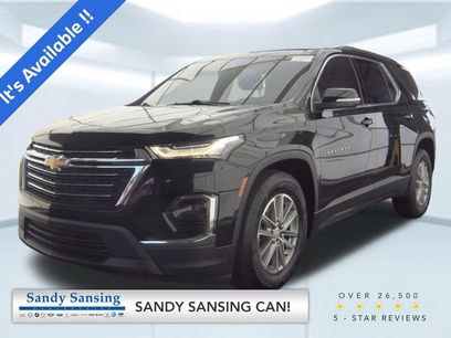 Used 2023 Chevrolet Traverse LT