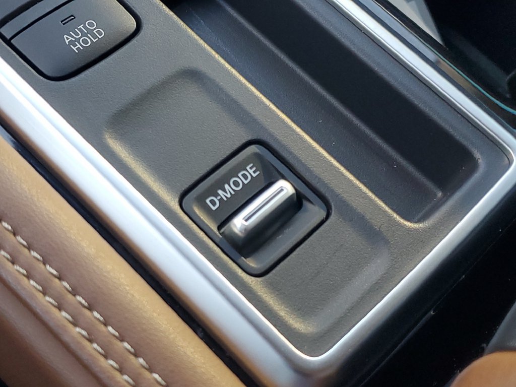 Used 2025 Nissan Pathfinder Platinum w/ Cargo Package FWD image 36