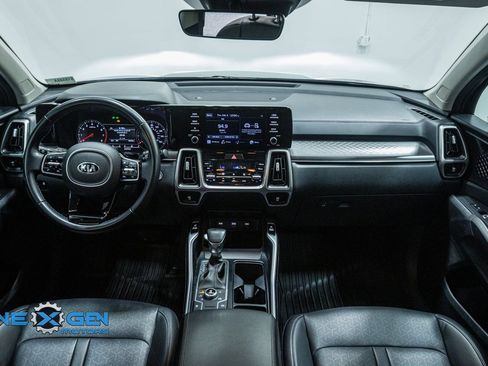 Used 2021 Kia Sorento S image 25