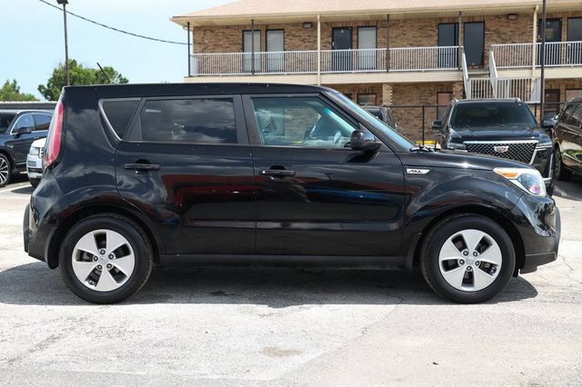 Used 2016 Kia Soul FWD image 16