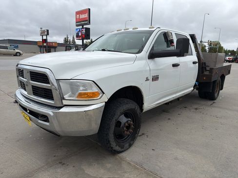 Used 2012 RAM 3500 ST w/ ST Decor Group AWD/4WD image 4