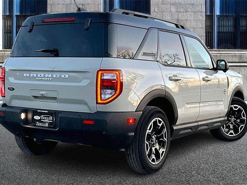 Used 2025 Ford Bronco Sport Outer Banks w/ Outer Banks Tech Package+ image 11