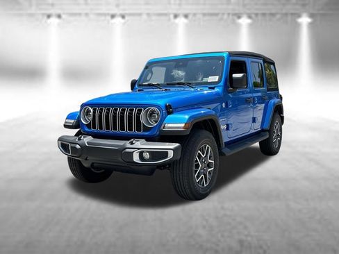 Used 2024 Jeep Wrangler Unlimited Sahara AWD/4WD image 2