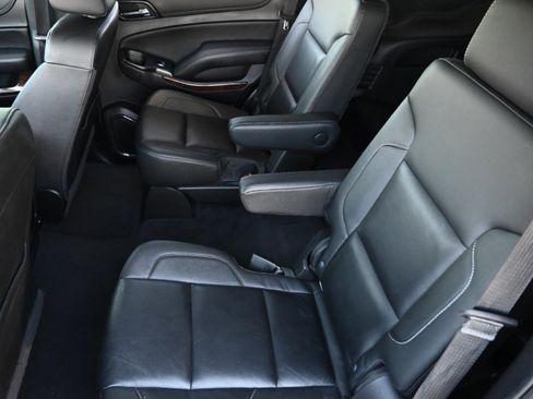 Used 2020 Chevrolet Tahoe LT image 10
