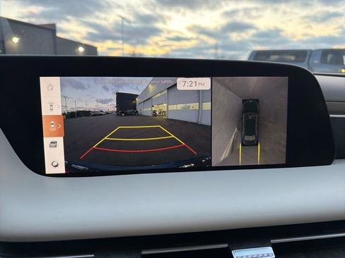 Used 2024 Genesis G90 3.5T image 39