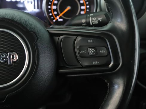 Used 2021 Jeep Gladiator Sport AWD/4WD image 8