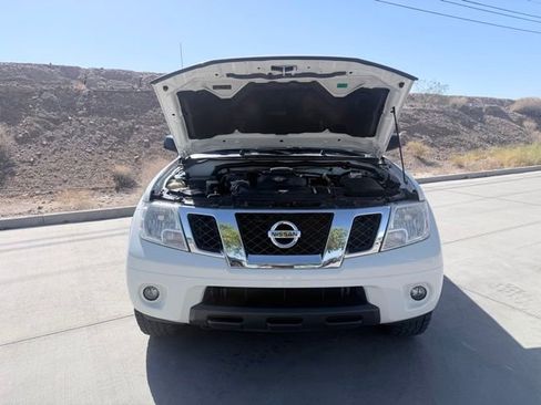 Used 2019 Nissan Frontier SV w/ Value Truck Package AWD/4WD image 34