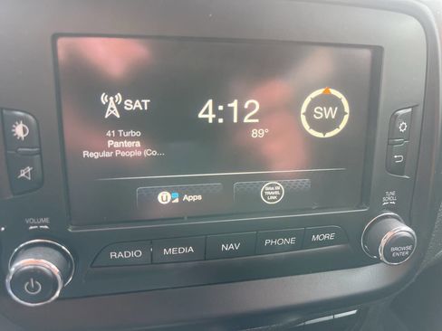 Used 2015 Jeep Renegade Latitude AWD/4WD image 24