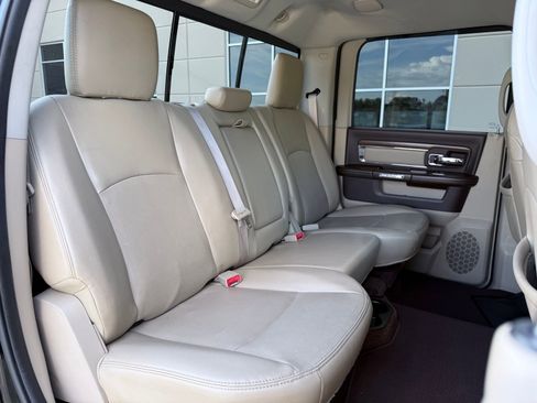 Used 2013 RAM 1500 Laramie RWD image 42