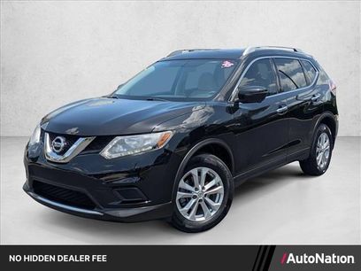 Used 2016 Nissan Rogue SV w/ SV Premium Package