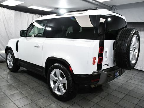 Used 2022 Land Rover Defender 90 X-Dynamic HSE image 4