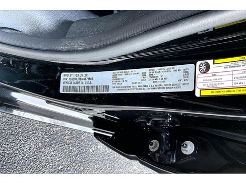 Certified 2021 RAM 1500 Laramie image 37