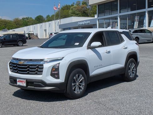 New 2026 Chevrolet Equinox LT FWD image 4