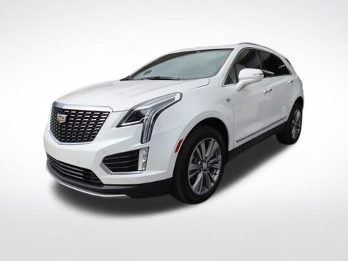 Certified 2025 Cadillac XT5 Premium Luxury image 1