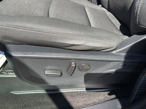 Certified 2022 Ford F150 XLT w/ Equipment Group 302A High image 12