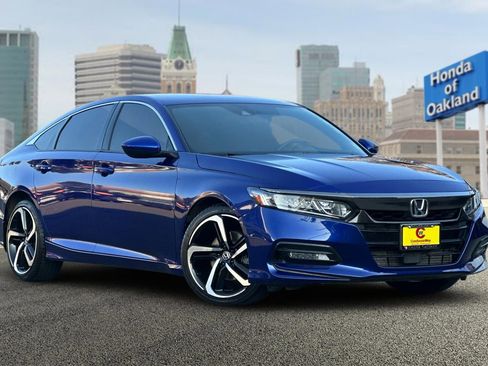 Used 2019 Honda Accord Sport image 2