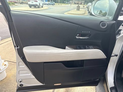 Used 2013 Lexus RX 350 FWD w/ Navigation Pkg image 8