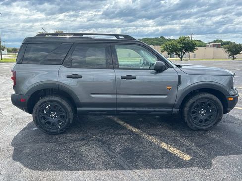 Used 2025 Ford Bronco Sport Badlands AWD/4WD image 4