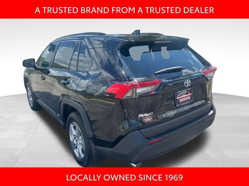 Certified 2025 Toyota RAV4 XLE w/ Convenience Package AWD/4WD image 4