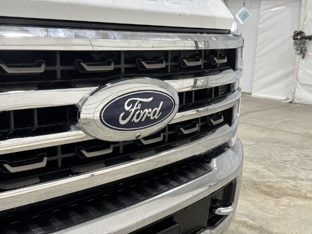 Used 2024 Ford F350 King Ranch w/ Chrome Package AWD/4WD image 32