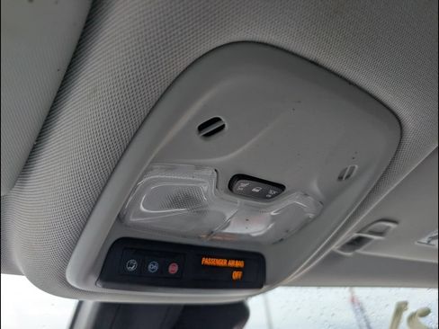 Used 2021 Chevrolet TrailBlazer LS FWD image 21