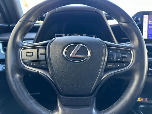 Used 2024 Lexus UX 250h F Sport FWD image 25