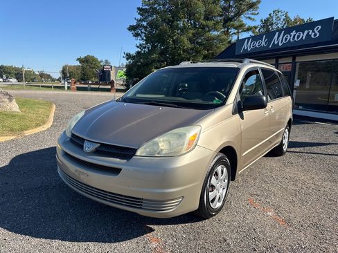 Used 2005 Toyota Sienna LE image 15